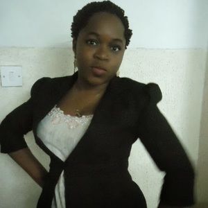 Meet your Posher, Zita